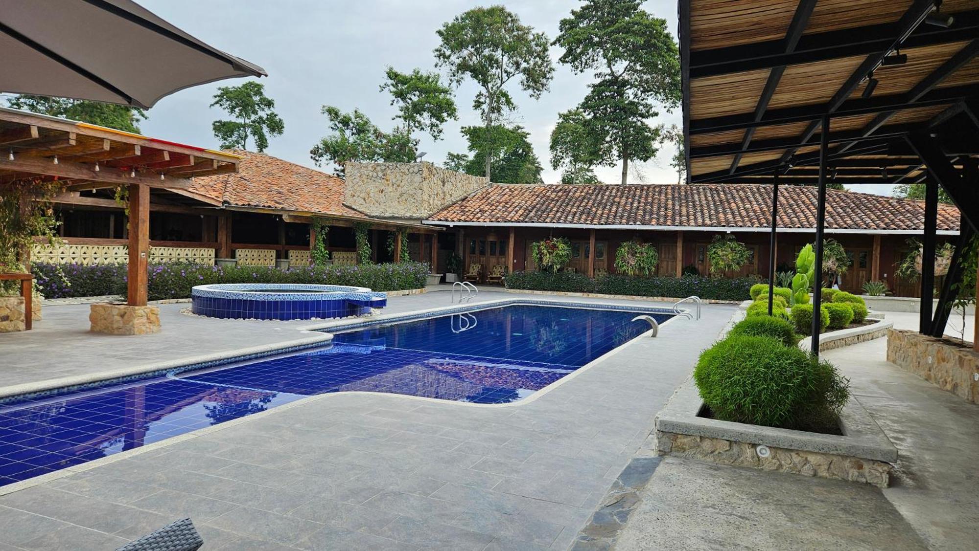 Hotel El Cielo En La Tierra Alcalá Exteriör bild